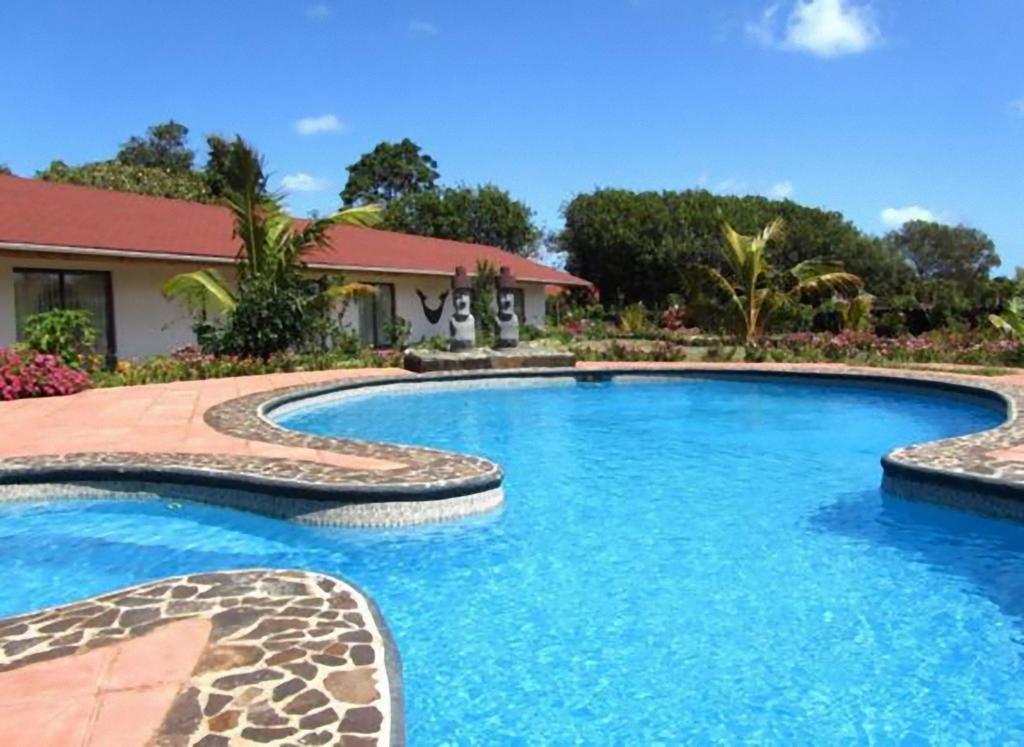 Hotel Puku Vai Hanga Roa Exterior photo
